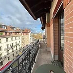 Lovely Large Flat With Balcony